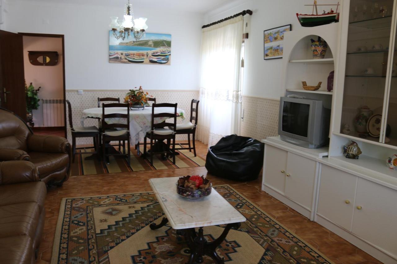 Vivenda Barroso Appartement Nazaré Buitenkant foto
